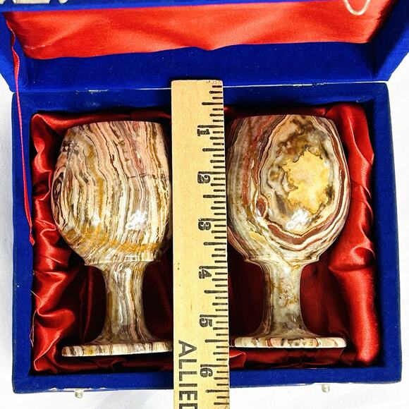 2 Swirly Marble Onyx Stone Goblets In Satin Lined Velvet Box Made in Pakistan - Picture 7 of 7